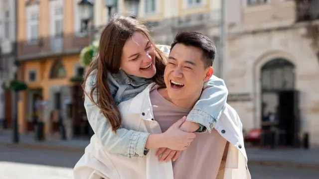 Saling Melindungi Menjadi Bahasa Cinta Mereka