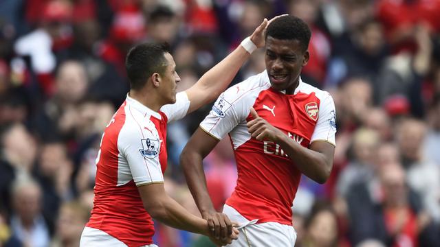 Tampil Impresif, Alex Iwobi Jadi Pemain Terbaik Pekan Ini 