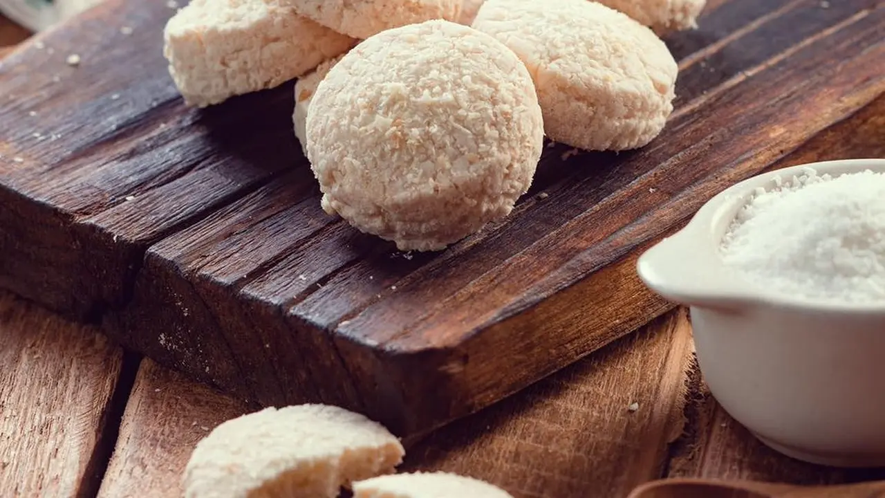 Kue Kelapa Sagu