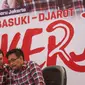 Cagub Basuki T Purnama dan Cawagub DKI Jakarta Djarot Saiful Hidayat berbincang saat acara kampanye rakyat di Rumah Lembang, Menteng, Jakarta Pusat, Senin (28/11). (Liputan6.com/Immanuel Antonius)