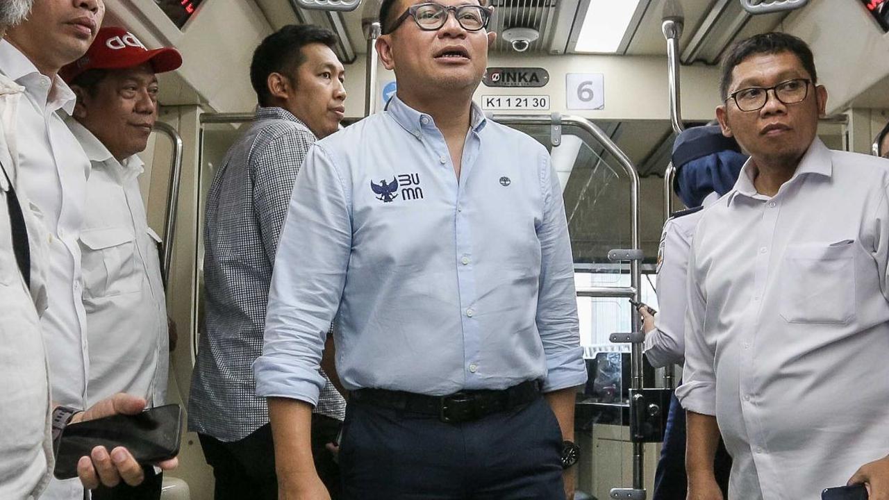 LRT Jabodebek telah terintegrasi dengan beragam moda transportasi seperti KRL Jabodetabek, MRT Jakarta, TransJakarta, dan lainnya.