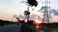 Jalur penghubung Jalan Lintas Selatan (JLS) menuju ruas tol yang rencananya dibangun exit tol Tambakreja, Kedungreja, Cilacap. (Foto: Liputan6.com/Muhamad Ridlo)