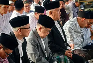 Jusuf Kalla juga menyinggung situasi di Palestina yang masih dilanda konflik.