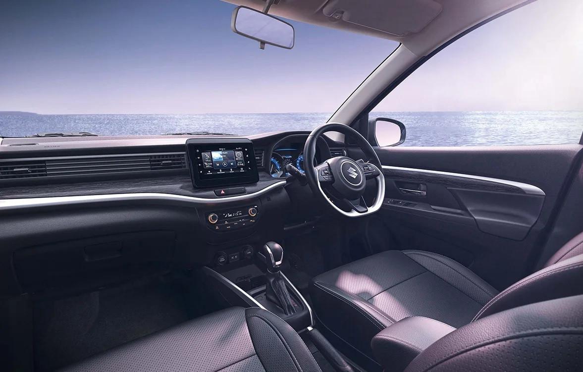 Interior Suzuki XL6 facelift (marutisuzuki.com)