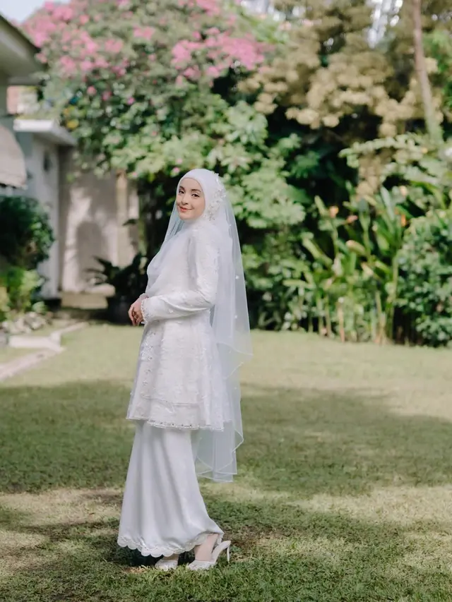 6 Detail Nabila Ishma Pakai Gaun Putih Bak Pengantin, Pesona Curi Perhatian