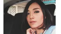 Lolita mengaku belum siap untuk berpacaran dengan Billy Syaputra.