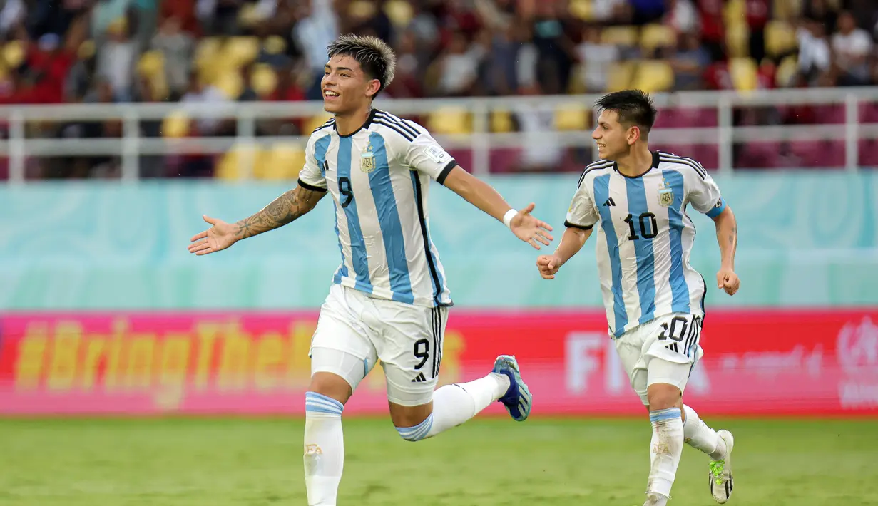 Sementara itu, tiga gol Argentina dicetak oleh sang striker Agustin Ruberto. (Doc. LOC WCU17/NFL)