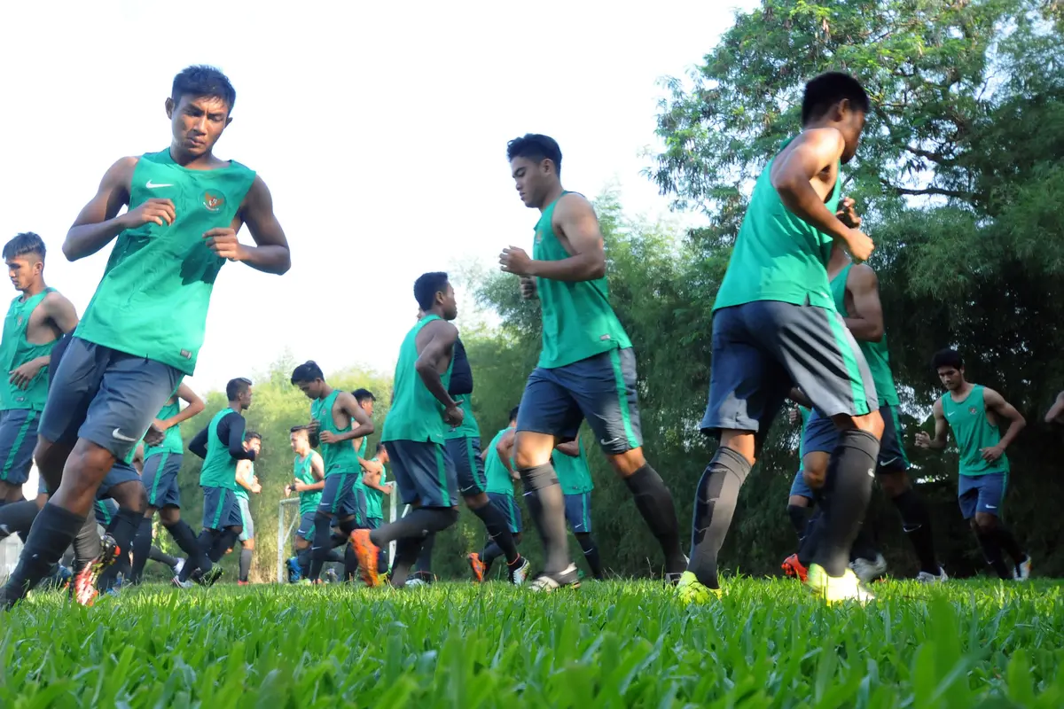 20160726-Calon Pemain Timnas Indonesia U19 Mulai Jalani Latihan Seleksi-Depok