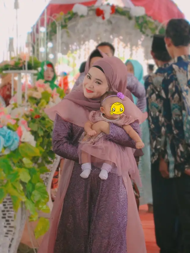6 Momen Pedangdut Jebolan D'Academy saat Momong Anak, Terbaru Lesty Kejora