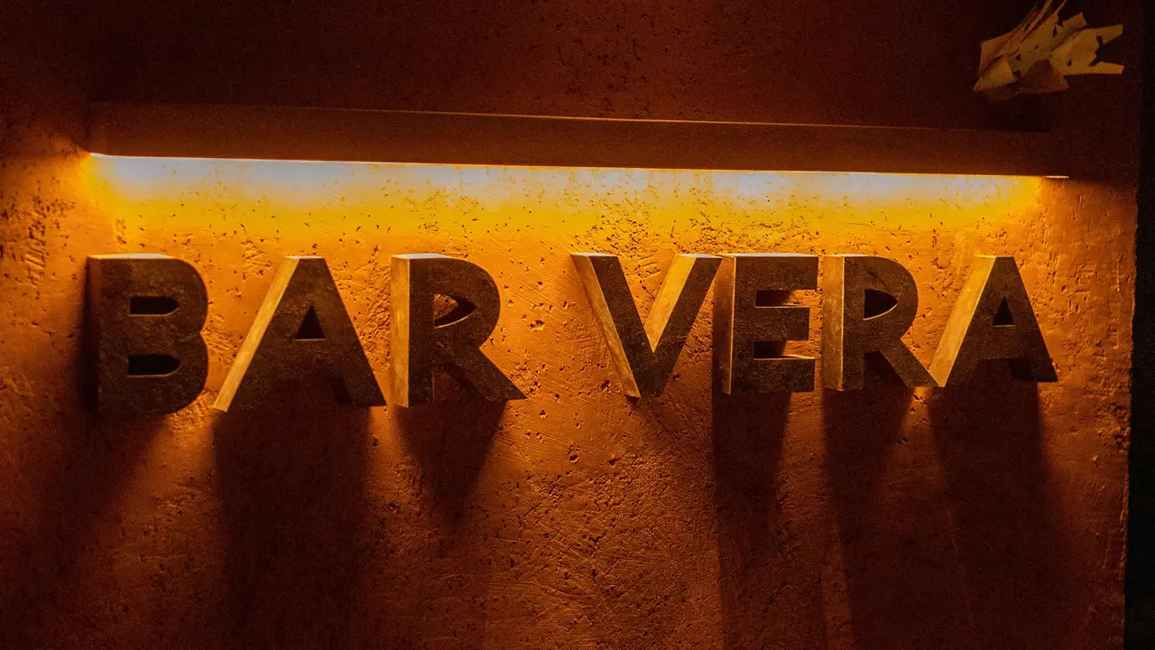 Bar Vera