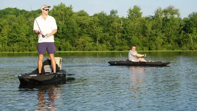 Kayak reprisal di air