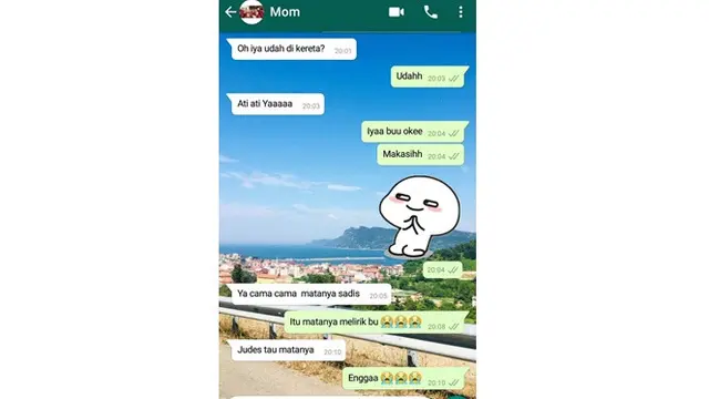 6 Chat Ibu ke Anak Ini Polos Banget, Bikin Ketawa