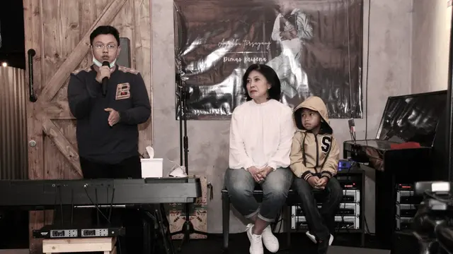 Penyanyi Cilik Dimas Krisena