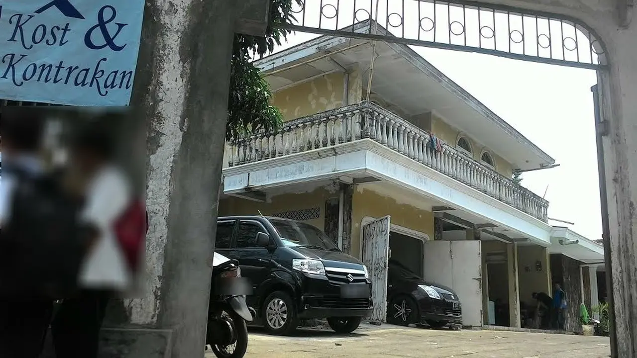 Rumah kos muncikari AR