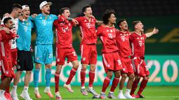 2. Bayern Muenchen (100 gol dari 34 pertandingan) - Banyer Muenchen mencetak 100 gol di komepetisi musim ini. Robert Lewandowski, Serge Gnabry, Thomas Muller, Philippe Coutinho dan Leon Goretzka menjadi sumber gol Bayern Muenchen. (AFP/Robert Michael/pool)
