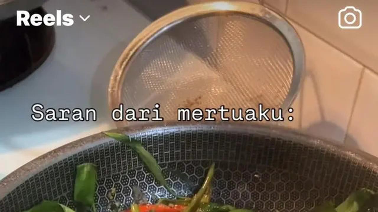 Cara Memasak Tumis Kangkung Agar Tetap Hijau dan Renyah