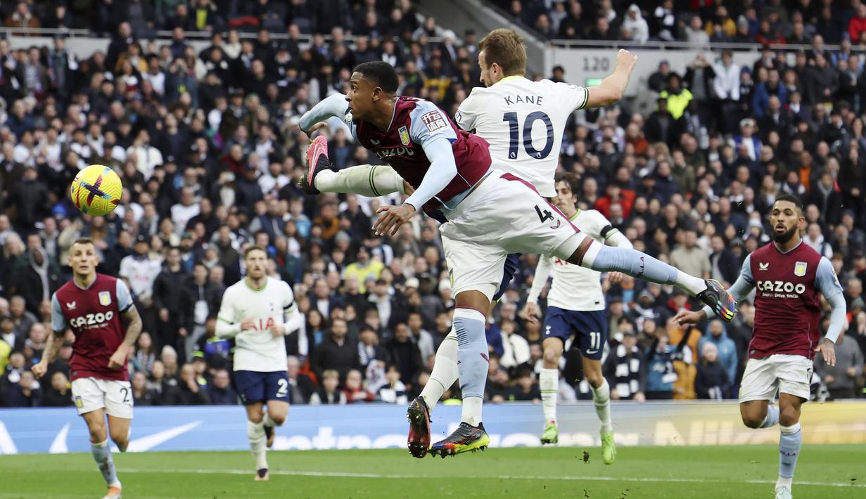 Laga yang digelar di Stadion Tottenham Hotspur itu berakhir untuk kemenangan tim tamu dengan skor 0-2. (AP Photo/Ian Walton)