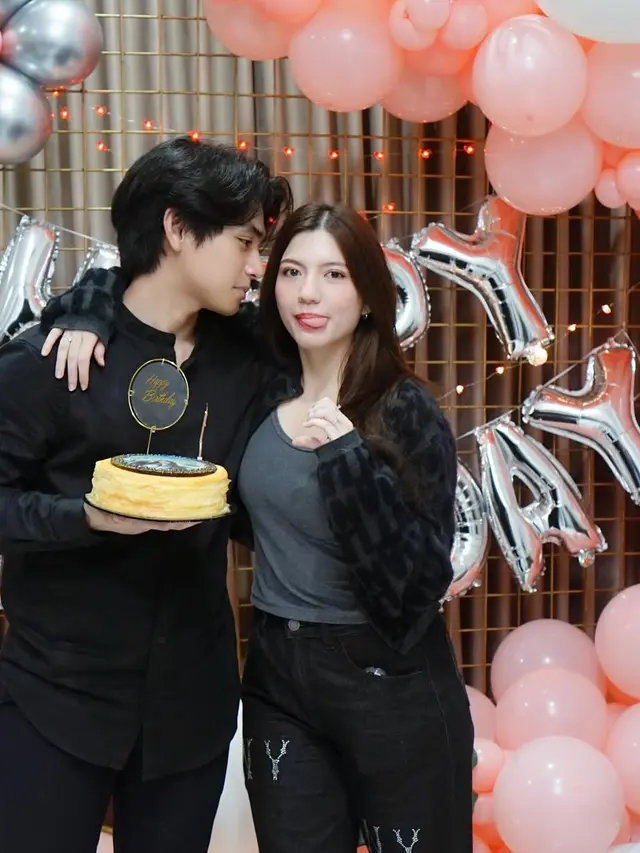 Rayakan Ulang Tahun ke-25, Gaya Santai Serba Hitam Cassandra Lee Kompak dengan Suami Ryuken Lie