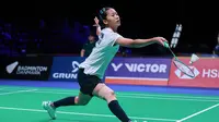 Tunggal putri Indonesia Putri Kusuma Wardani lolos ke babak 16 besar Denmark Open 2025.&nbsp;Putri KW mengalahkan Anmol Kharb dari India 21-9 dan 21-14 di Jyske Bank Arena, Selasa (14/10).&nbsp;(foto: PBSI)