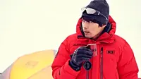 Hadiah dari Hyun Bin untuk Kru dan Pemain Film Terbarunya