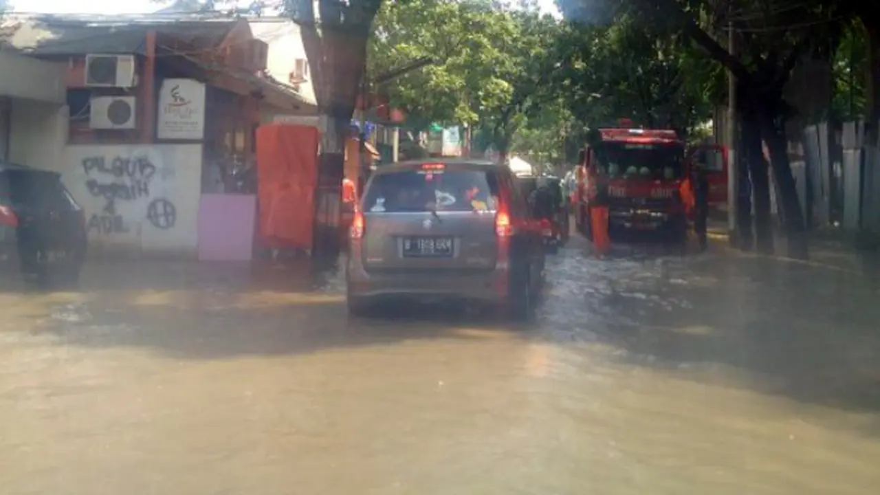 Pasar Minggu ke Pejaten Banjir, Lalu Lintas Padat