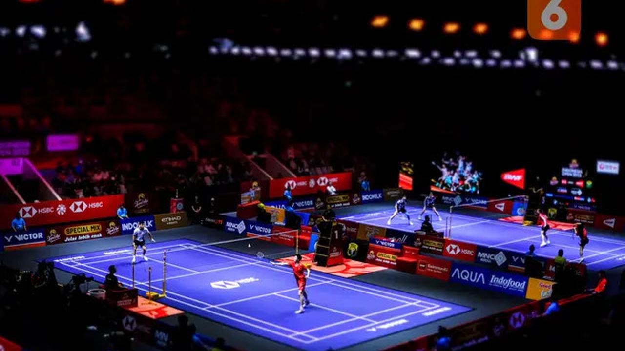 Foto: Nuansa Baru Indonesia Open 2025, Court Biru dan Karpet Abu-Abu
