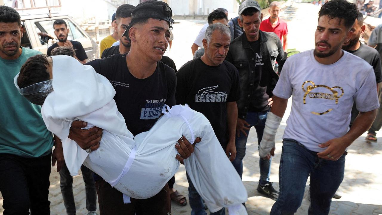 Kisah Anak Gaza Penghafal Al-Qur’an Pergi Mencari Makan buat Keluarga, Pulang dalam Bungkusan Kain Kafan karena Dibunuh Tentara Israel