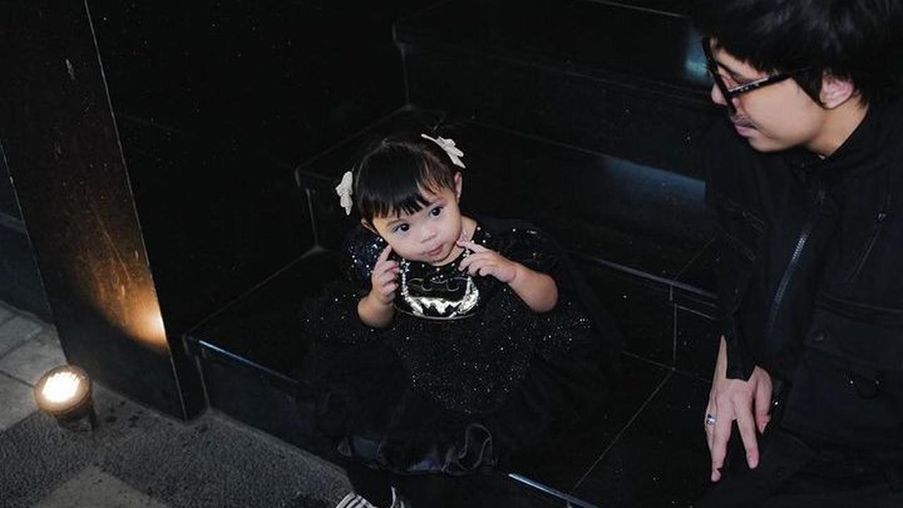 Ada juga yang menyebut jika penampilan Ameena bak model cilik.