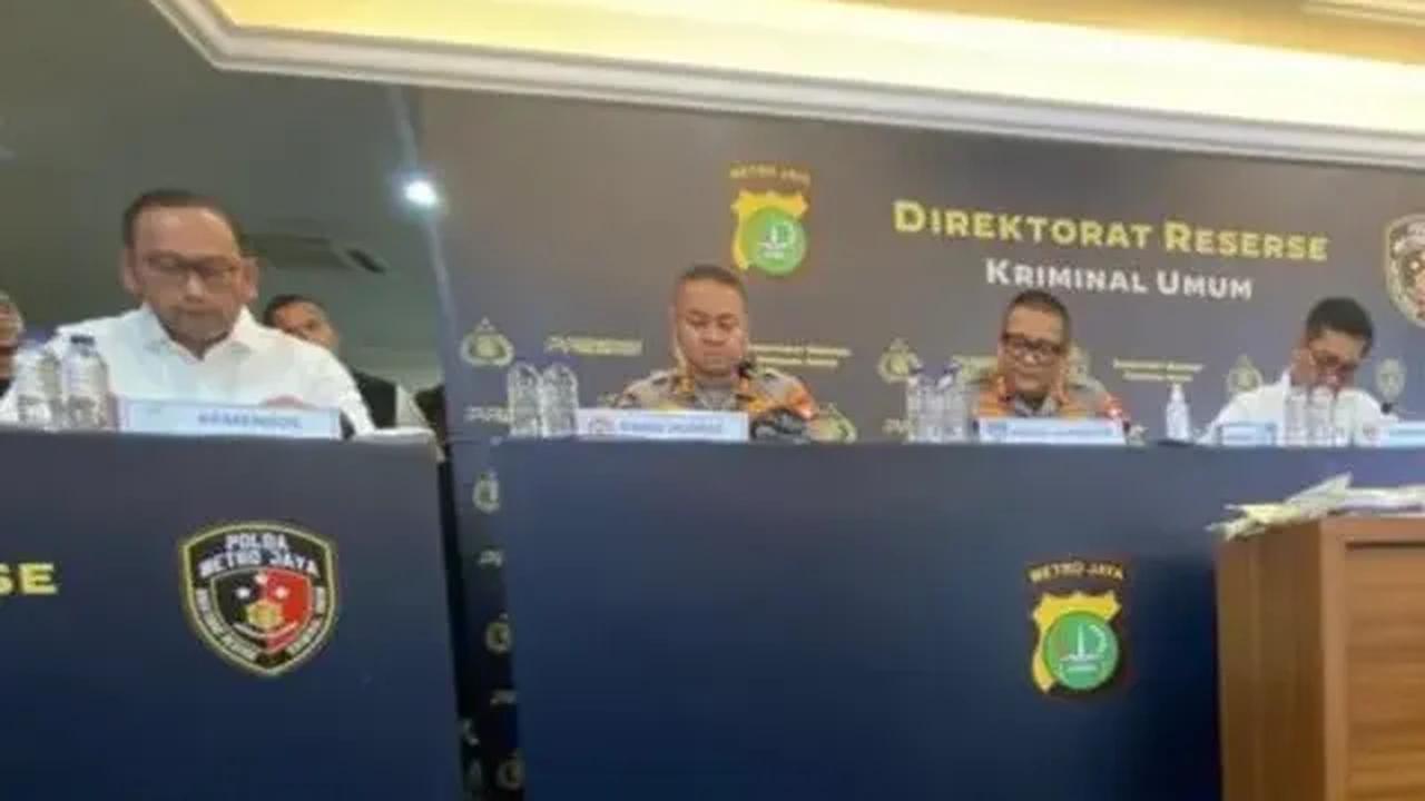 Namun Trunoyudo belum dapat menjelaskan secara detail proses etik terhadap Aipda M. Sebab, sidang etik itu akan dilakukan penyidik Bidang Propam Polda Metro Jaya.