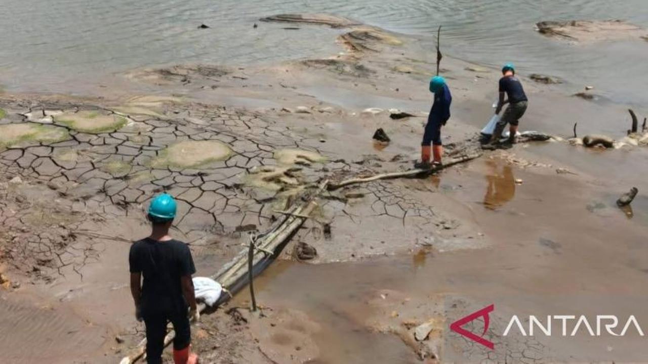 Musim Kemarau Panjang, Penyusutan Waduk Gesek Ancam Pasokan Air Bersih di Bintan