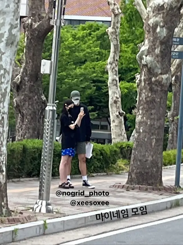 Bukan Song Kang, pria yang berfoto dengan Han So Hee adalah aktor Moon Sang Min. Foto tersebut diambil dipertemuan pemain "My Name". (Foto: Instagram@_sangmxn_)