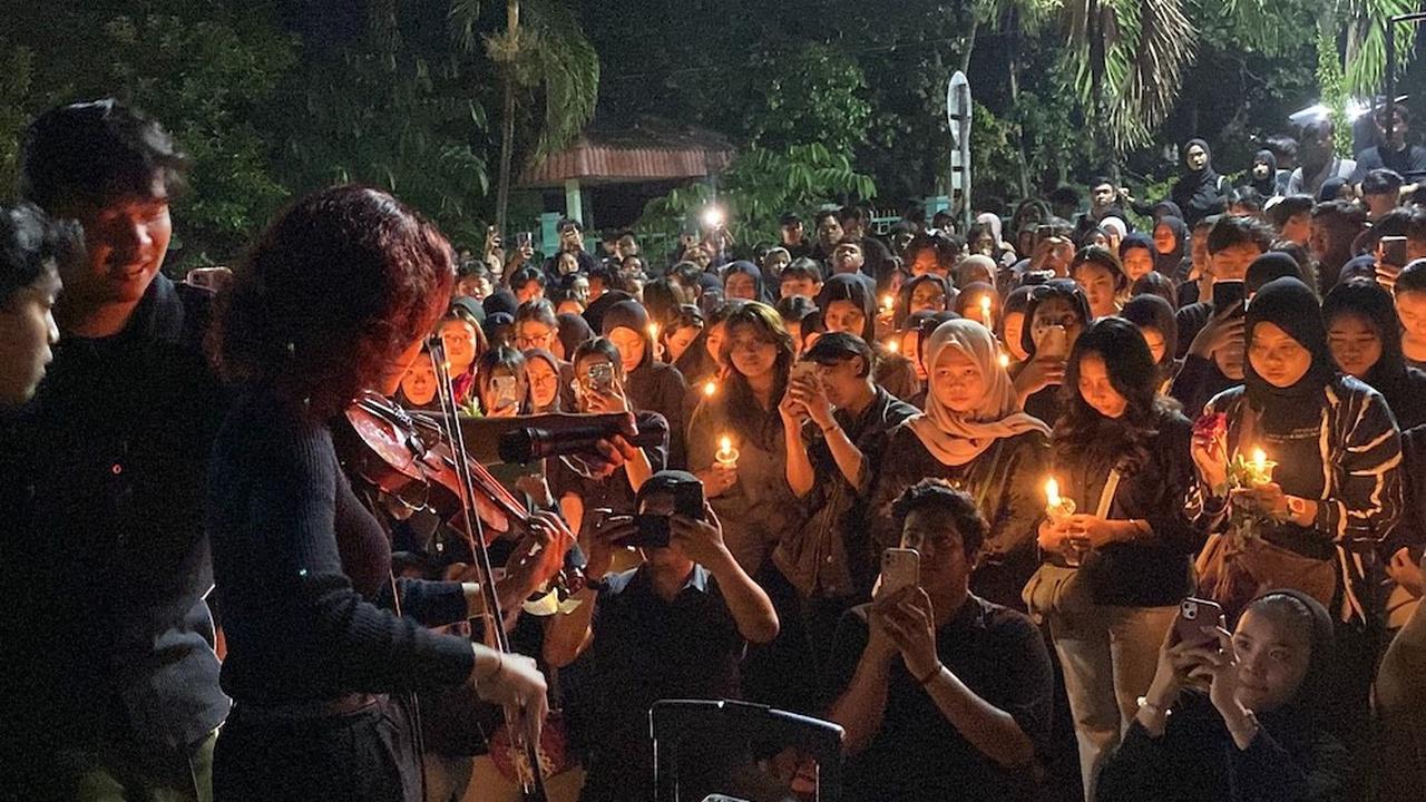 Mahasiswa Gelar Aksi 1.000 Lilin: “Justice for Pratama”