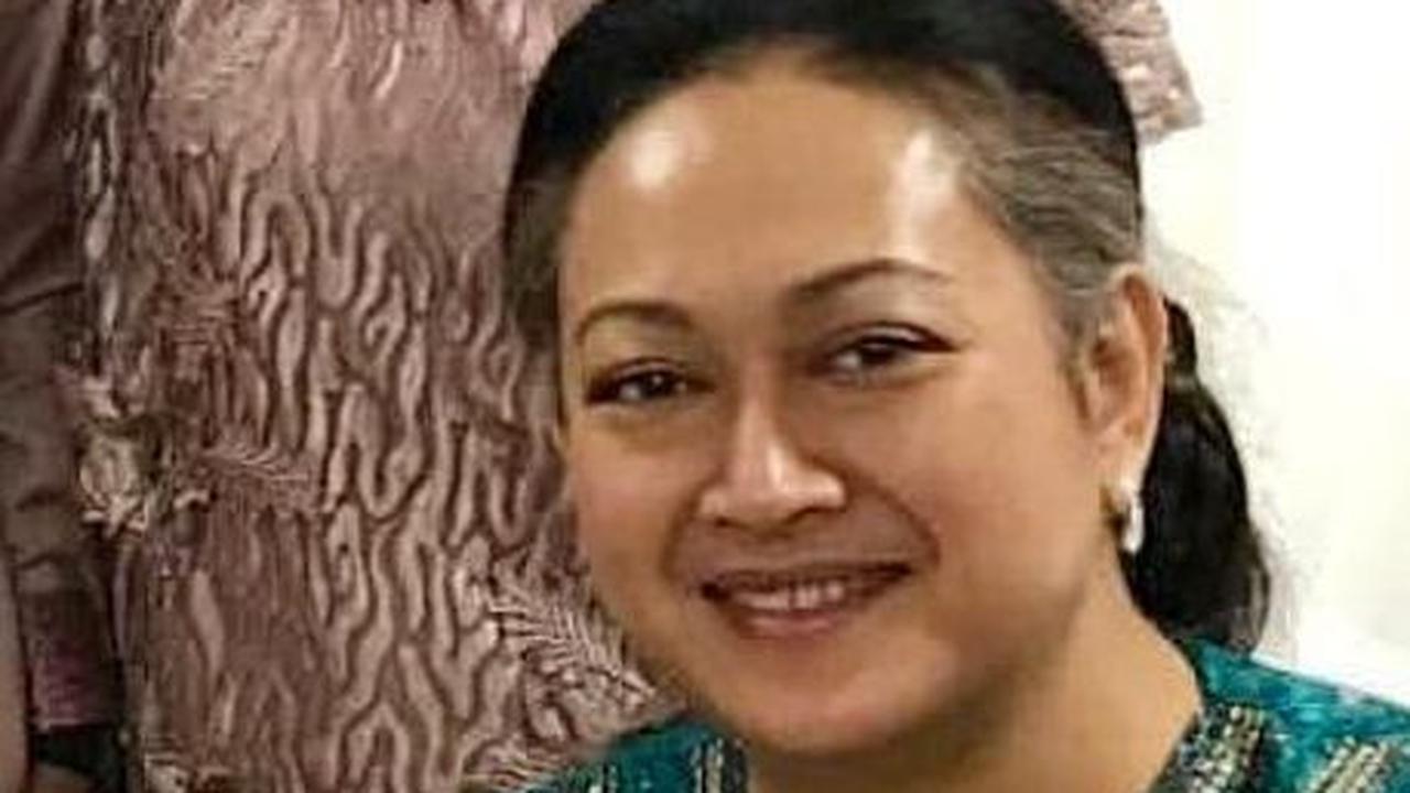 Tentang Mamiek Soeharto