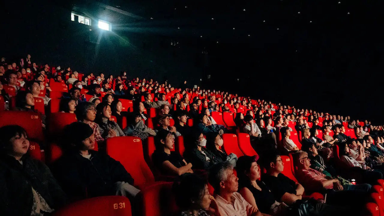Gadis Kretek di BIFF. (Foto: Netflix)