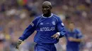 George Weah, legenda AC Milan ini hanya setengah musim membela Chelsea. Pria asal Liberia itu hanya tampil 12 kali dan hanya mampu mencetak tiga buah gol. (www.bleacherreport.com)