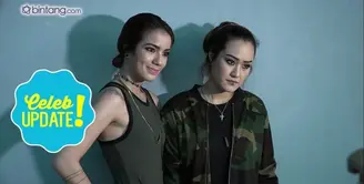 Sheila Marcia mendapat kado unik dari Melodya Vanesha. Lucunya, cincin tersebut bukanlah berlian sungguhan. Lalu seperti apa sih Sheila memaknai usianya yang ke-27?