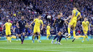 FOTO: Ukraina Hajar Skotlandia di Play-off Kualifikasi Piala Dunia 2022