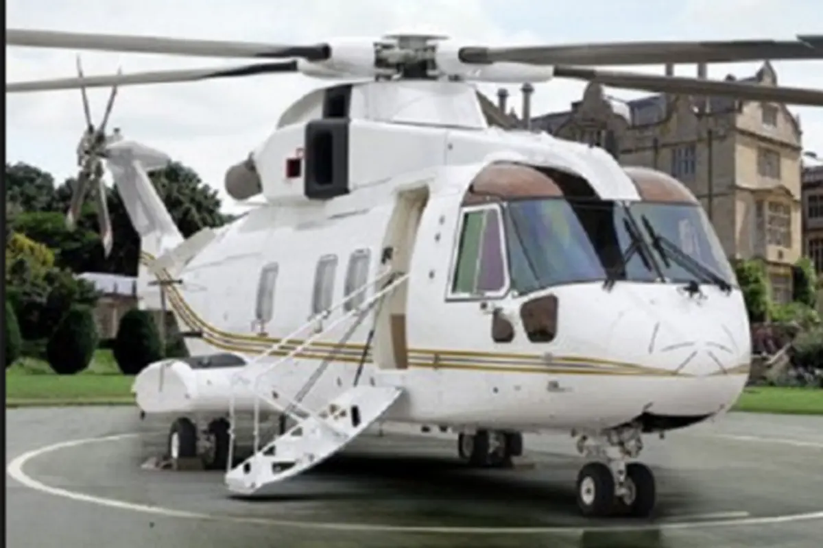 Helikopter AW101 VIP Jokowi VS Marine One Obama, Keren Mana?