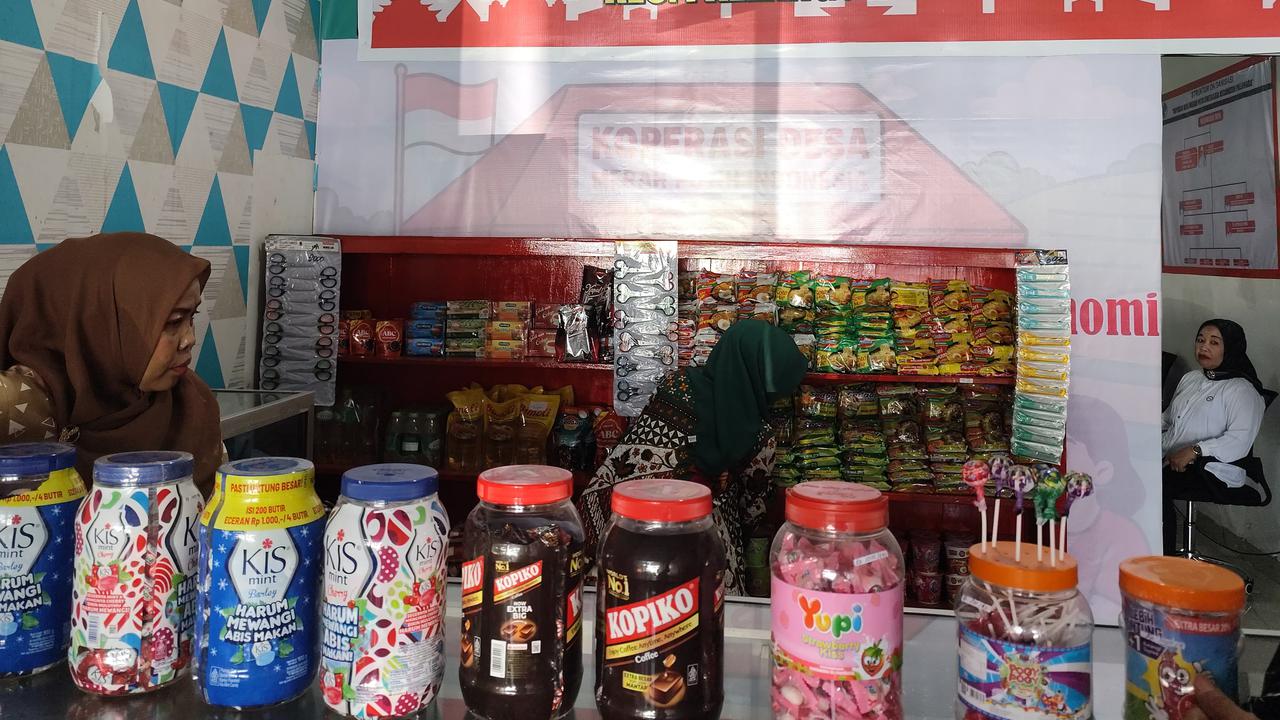 Melihat Kopdes Merah Putih Siap Diresmikan Prabowo: Mirip Toko Kelontong, Sembako Dijual Harga Miring