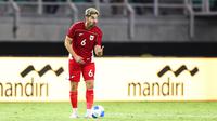 Bek kanan Timnas Indonesia, Sandy Walsh, beraksi dalam pertandingan FIFA Matchday melawan Chinese Taipei di Stadion Gelora Bung Tomo, Surabaya, Jumat (5/9/2025).
