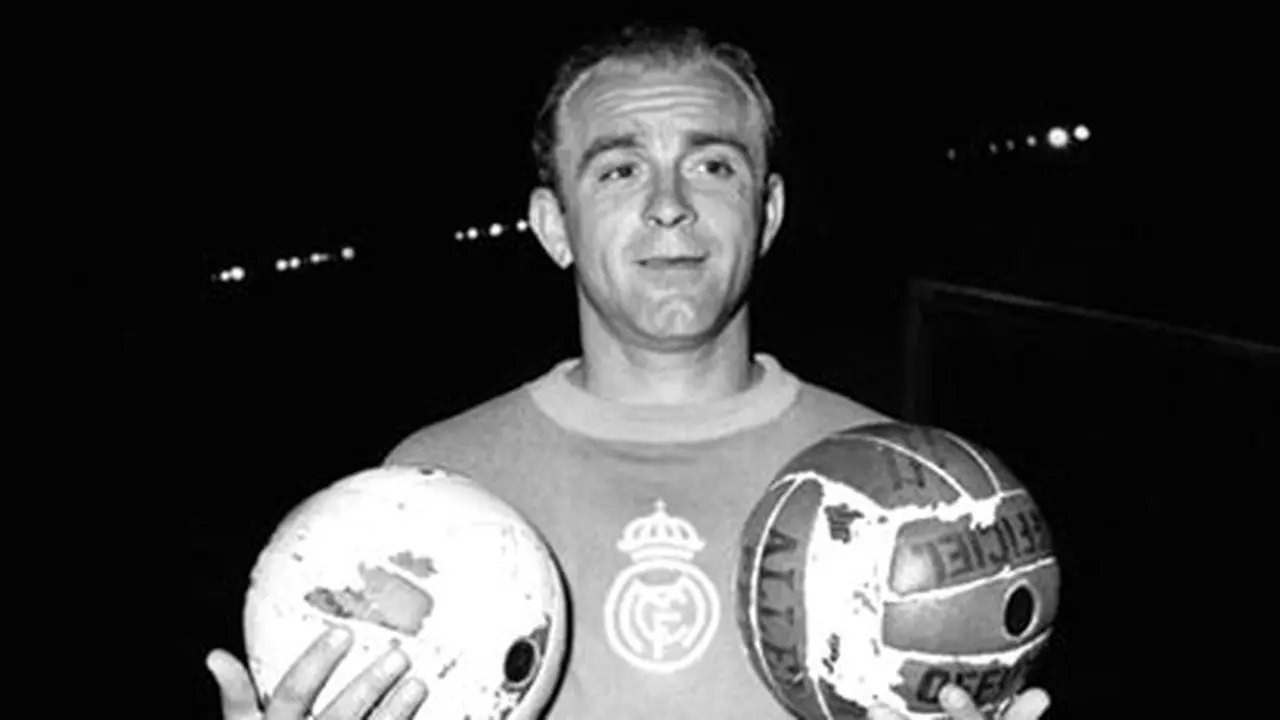 img_di-stefano.jpg