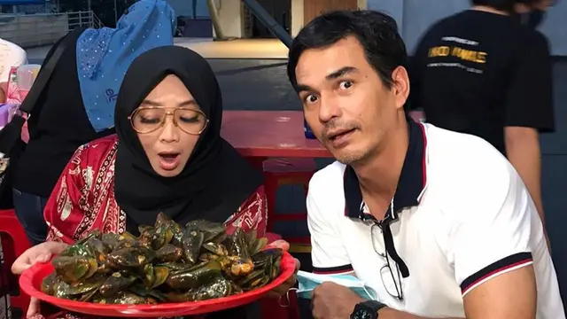 Teddy Syach dan Rina Gunawan