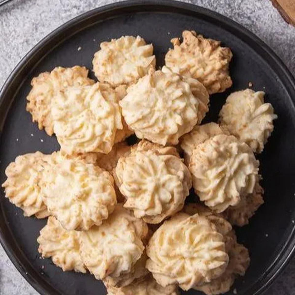 Kue Sagu Keju