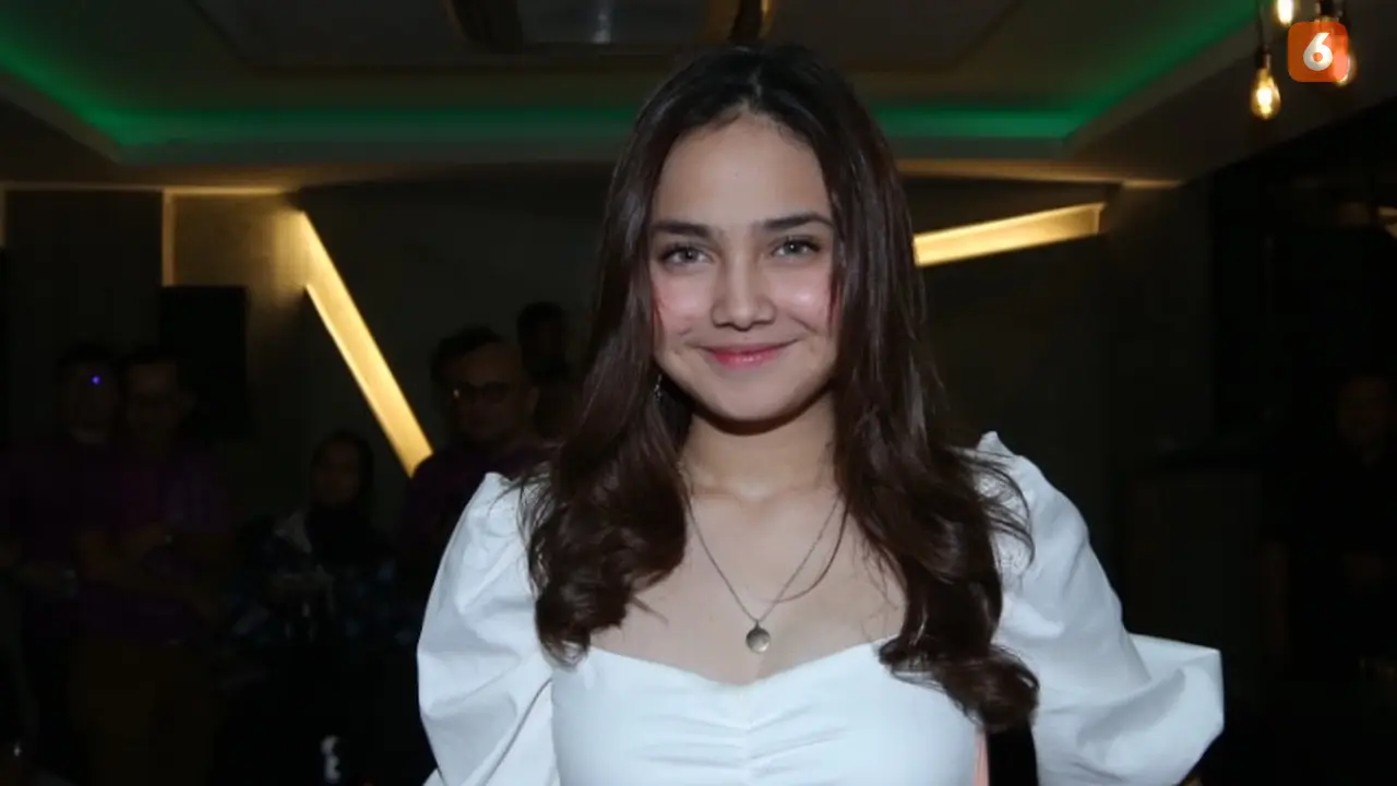 [Fimela] Syifa Hadju