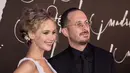 Meski demikian, Jennifer Lawrence sendiri masih berhubungan baik dengan sang mantan. (AOL.com)