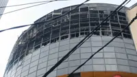 Kebakaran Glodok Plaza Akhirnya Padam Setelah 12 Jam Lebih, Pendinginan Masih Berlangsung