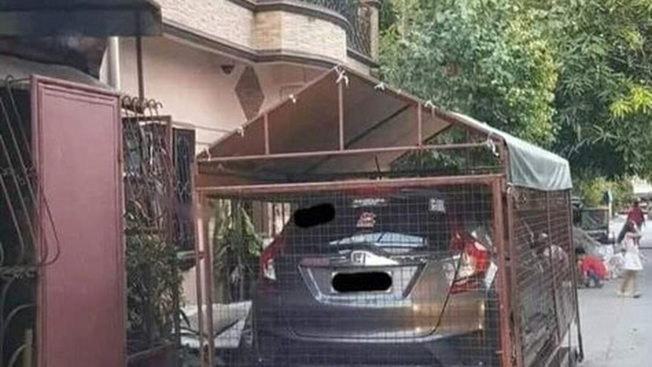 Garasi Instan di Pinggir Jalan