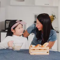 Tips agar anak mau makan./Copyright&nbsp;freepik.com/author/tirachardz