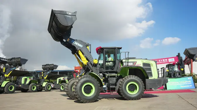 Komitmen Berkelanjutan, IMIP Pakai 80 Dump Truck Listrik dan 72 Wheel Loader Listrik