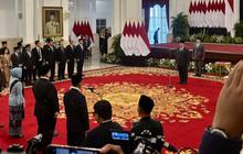 VIDEO: Momen Reshuffle Kabinet, Presiden Terima Hadiah Uang Pejabat Baru Hingga Respons Prabowo